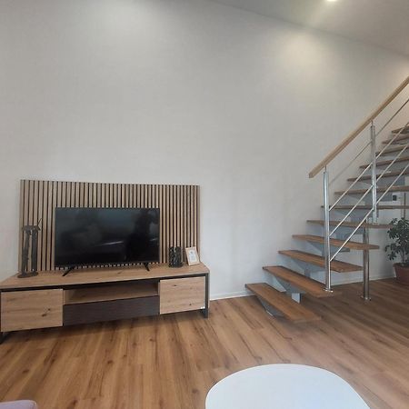 Spring And Summer Apartment Near Ljubljana With Free Secure Parking Domžale Esterno foto
